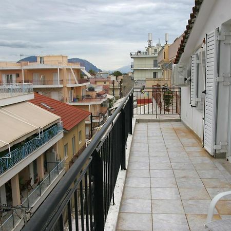 Ρήγας: Όμορφα Στο Μεσολόγγι. Δ2 Lejlighed Eksteriør billede