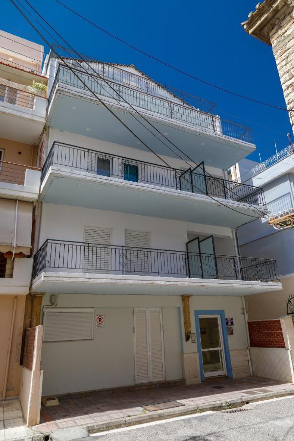Ρήγας: Όμορφα Στο Μεσολόγγι. Δ2 Lejlighed Eksteriør billede