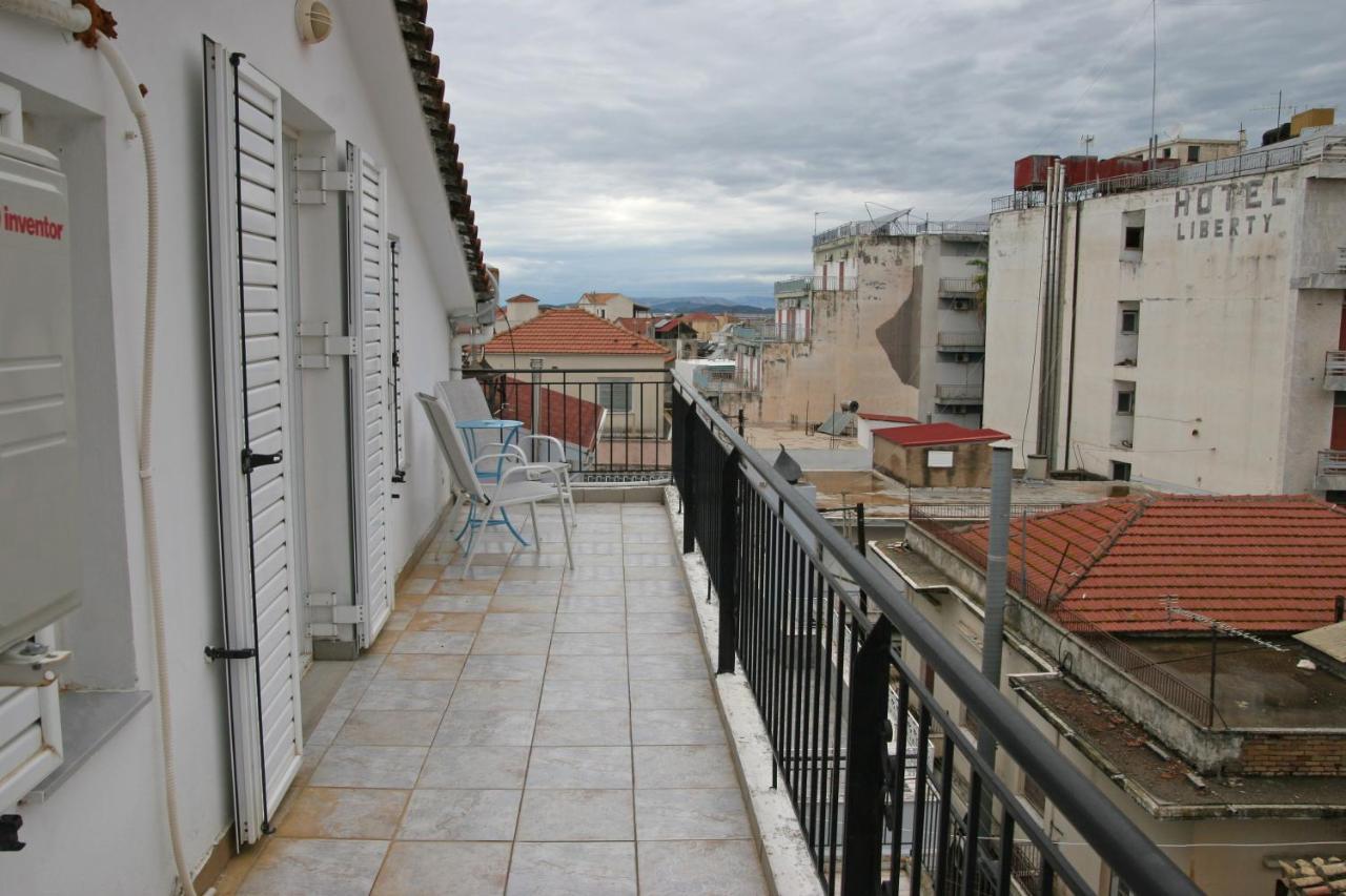 Ρήγας: Όμορφα Στο Μεσολόγγι. Δ2 Lejlighed Eksteriør billede